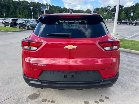 New 2026 Chevrolet TrailBlazer LS w/ LS Convenience Package FWD image 5
