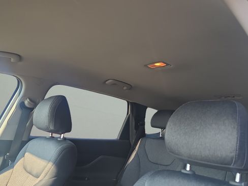 Certified 2023 Hyundai Santa Fe SEL AWD/4WD image 15