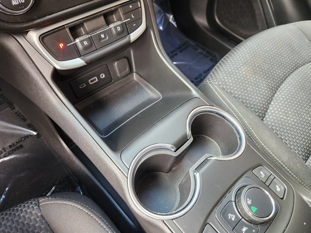Used 2022 GMC Terrain SLE w/ Driver Convenience Package FWD image 21