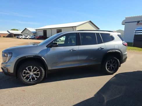 Used 2024 GMC Acadia AT4 w/ Luxury Package AWD/4WD image 2