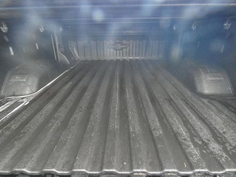 Used 2022 Chevrolet Silverado 2500 LTZ w/ LTZ Plus Package image 15