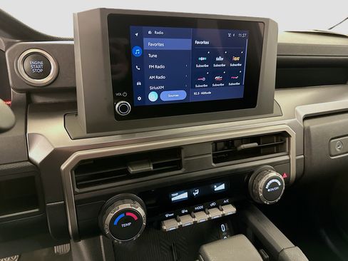 Used 2025 Toyota 4Runner SR5 image 26