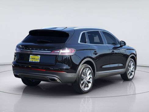 Used 2023 Lincoln Nautilus Reserve w/ Equipment Group 201A FWD image 6