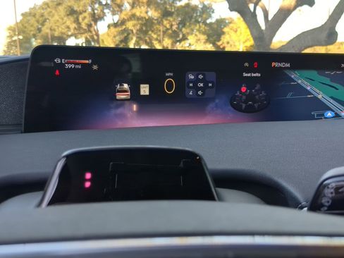 New 2025 Lincoln Navigator Reserve image 14