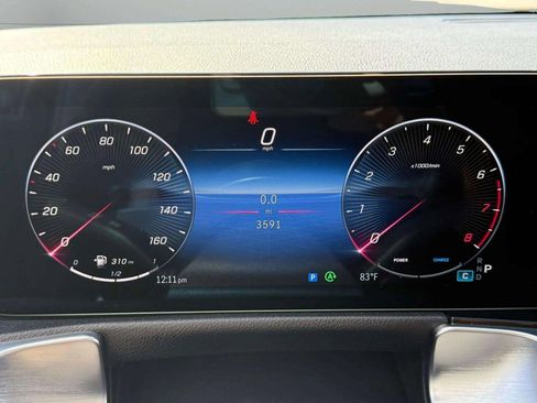 Used 2025 Mercedes-Benz GLB 250 GLB 250 image 50