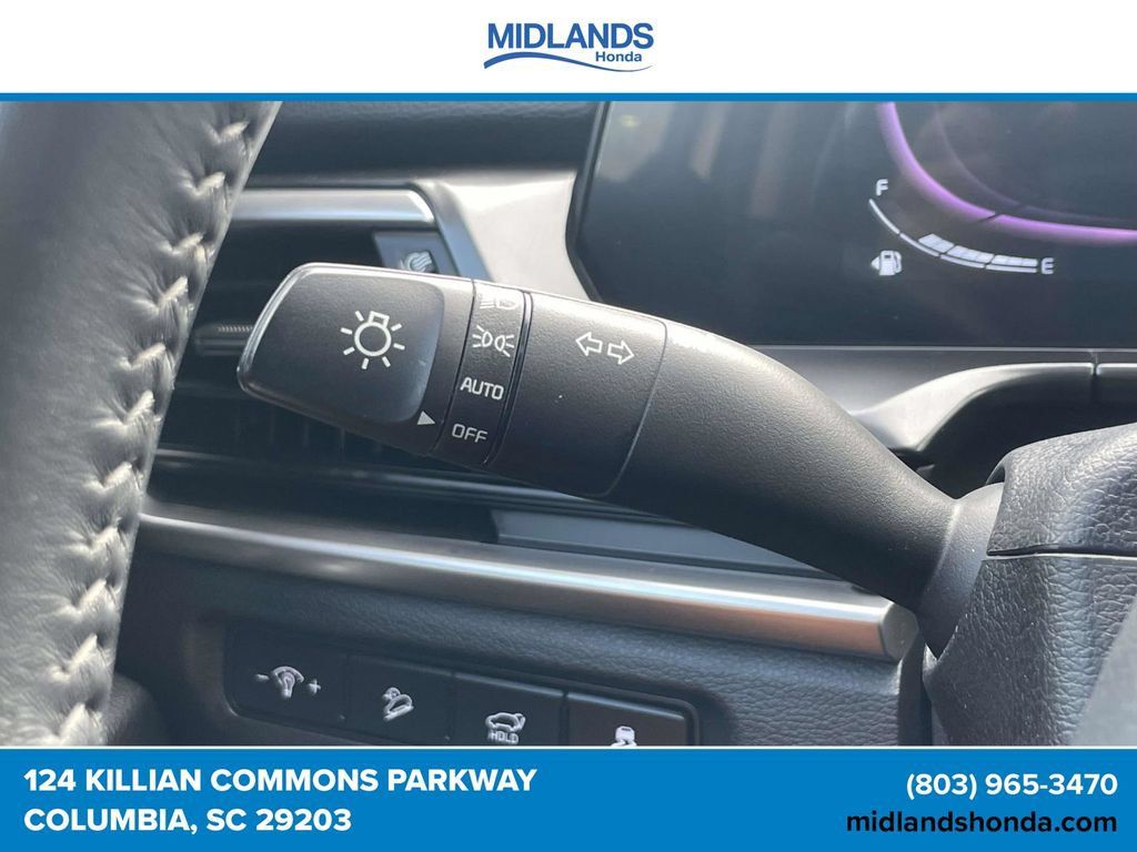 Used 2025 Kia Telluride S FWD image 25
