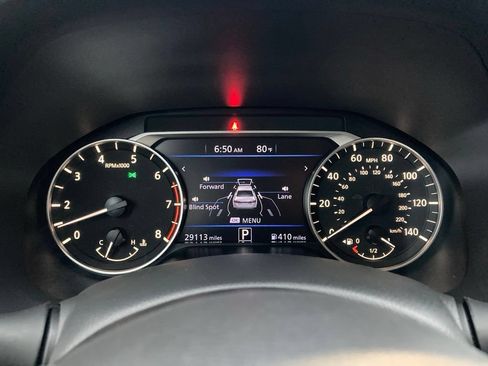 Used 2025 Nissan Altima 2.5 SV FWD image 15