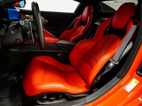 Used 2023 Chevrolet Corvette Stingray Preferred Conv w/ 2LT image 6