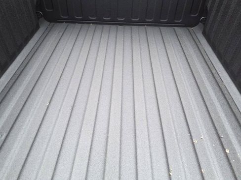 Used 2023 RAM 1500 Laramie AWD/4WD image 6