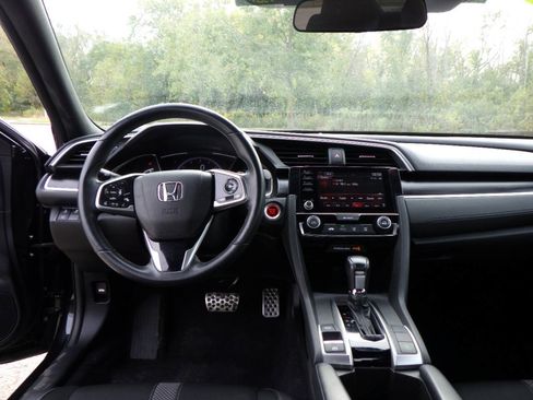 Used 2021 Honda Civic Sport image 10