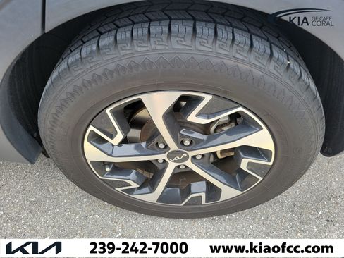 Used 2023 Kia Sportage EX FWD image 6