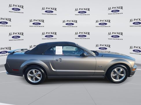 Used 2005 Ford Mustang GT image 6