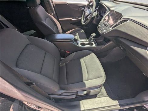 Used 2022 Chevrolet Malibu LS FWD image 19