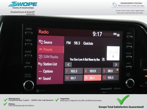 Used 2021 Toyota Highlander XLE AWD/4WD image 21