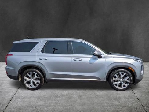 Used 2020 Hyundai Palisade SEL w/ Premium Package AWD/4WD image 4