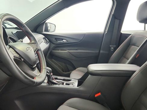 Used 2024 Chevrolet Equinox RS FWD image 17