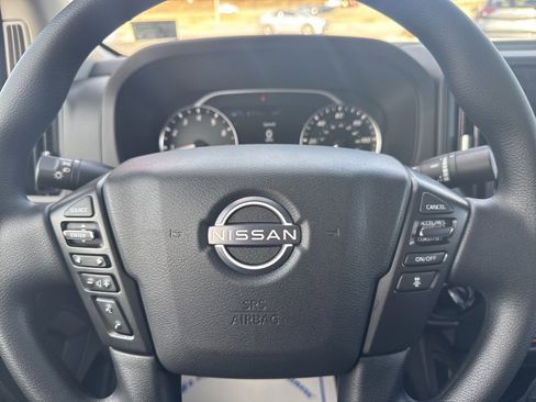 Used 2025 Nissan Frontier S w/ S Utility Package image 17