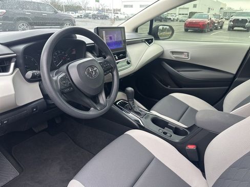 Certified 2025 Toyota Corolla LE image 23