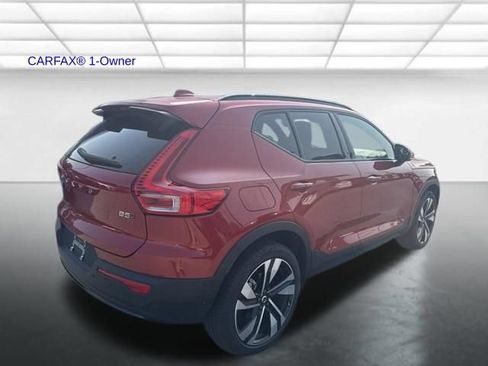 Used 2025 Volvo XC40 B5 Plus w/ Climate Package AWD/4WD image 10