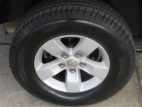 Used 2013 RAM 1500 Tradesman w/ Popular Equipment Group image 31