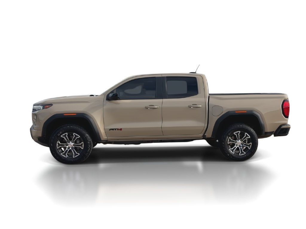 Used 2023 GMC Canyon AT4 w/ AT4 Premium Package AWD/4WD image 5