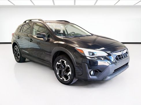 Used 2021 Subaru Crosstrek 2.5i Limited w/ Moonroof Package 1 AWD/4WD image 3