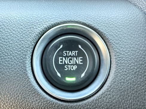 New 2026 GMC Acadia Elevation w/ Elevation Premium Package image 18