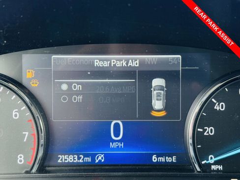 Used 2024 Ford Explorer XLT w/ Equipment Group 202A image 11