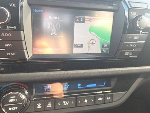 Used 2016 Toyota Corolla S image 13