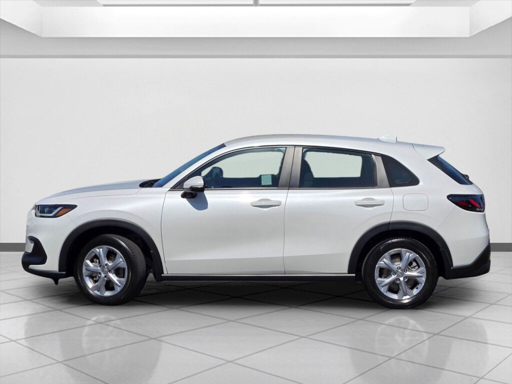 Certified 2025 Honda HR-V LX image 8