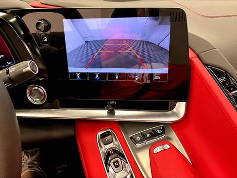 Used 2022 Chevrolet Corvette Stingray Preferred Conv w/ 2LT RWD image 29