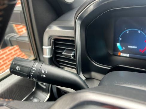 Used 2023 Ford F350 Platinum image 31