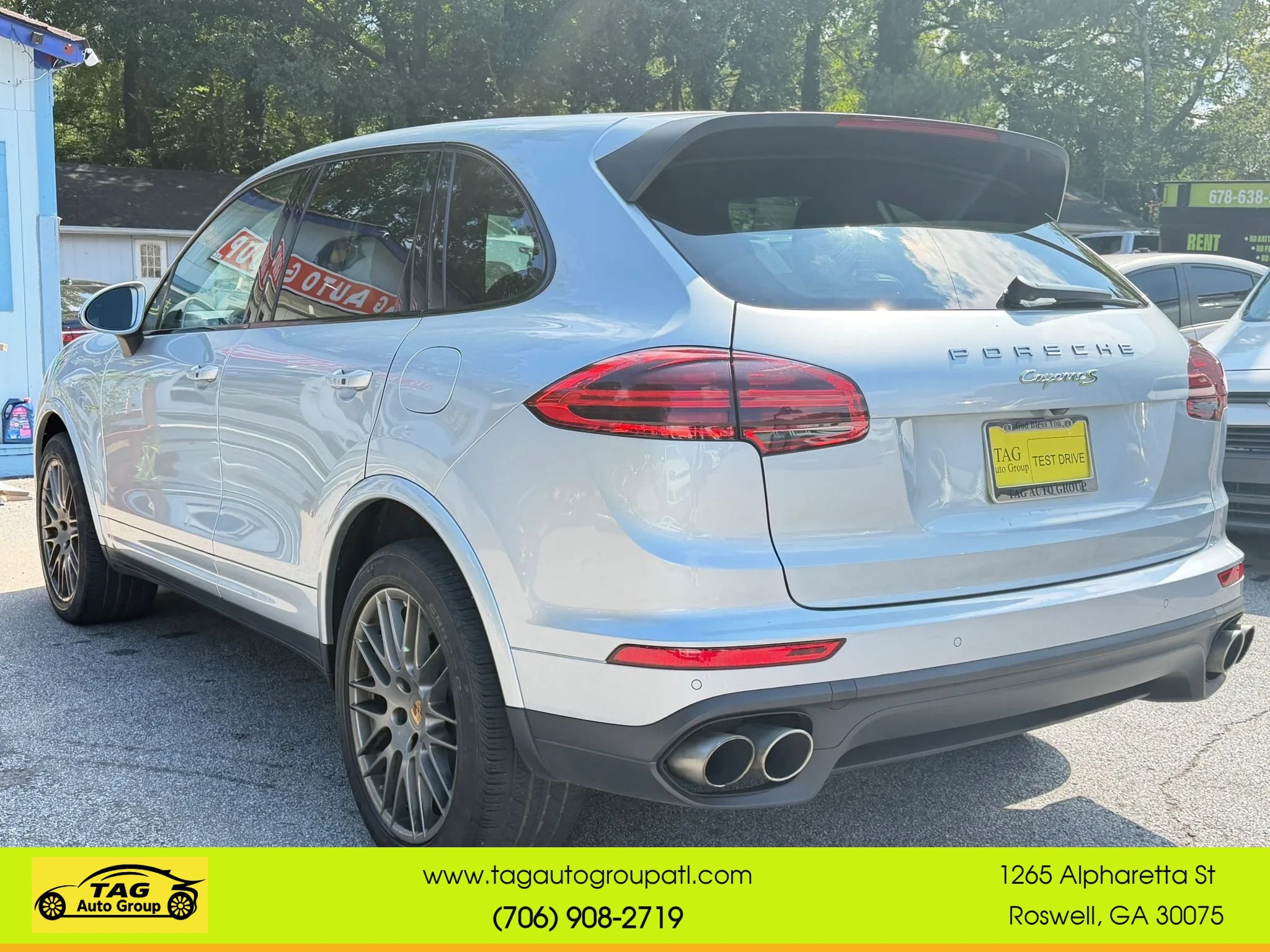 Used 2017 Porsche Cayenne S Platinum AWD/4WD image 4