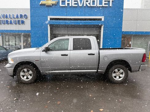 Used 2023 RAM 1500 Classic SLT w/ Protection Group AWD/4WD image 8