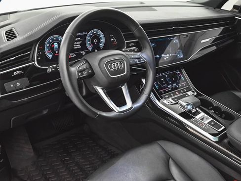Used 2023 Audi Q7 3.0T Premium w/ Convenience Package AWD/4WD image 14