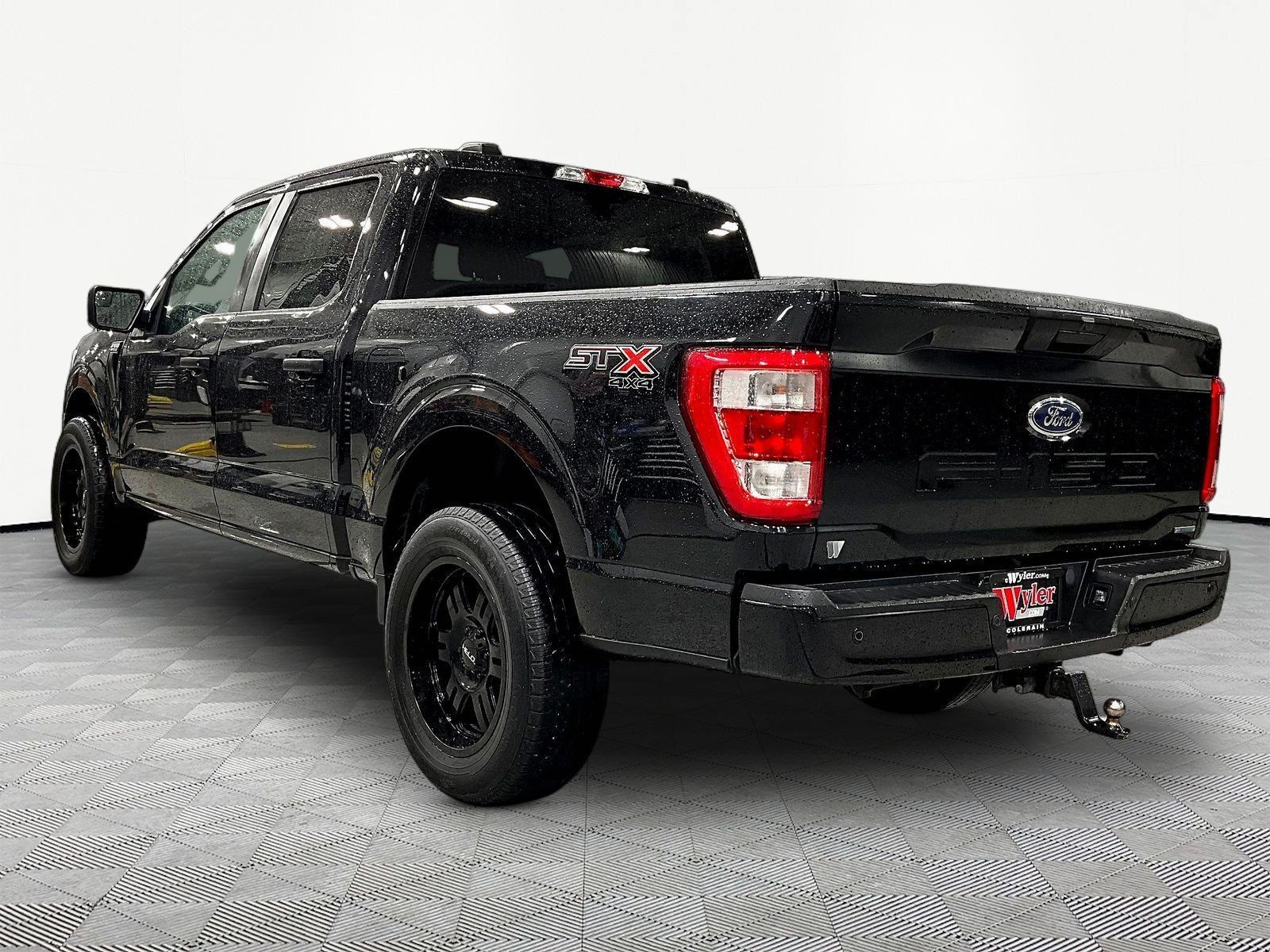 Used 2021 Ford F150 XL w/ STX Appearance Package AWD/4WD image 4