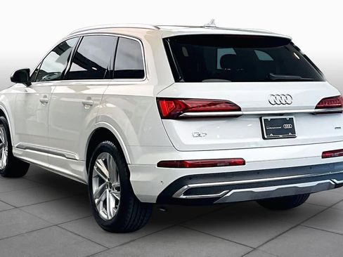 Certified 2023 Audi Q7 2.0T Premium w/ Convenience Package AWD/4WD image 12