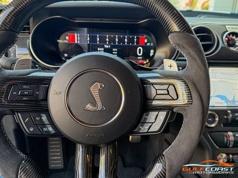 Used 2020 Ford Mustang Shelby GT500 w/ Carbon Fiber Track Pack image 36