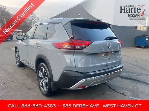 Used 2023 Nissan Rogue Platinum w/ Platinum Premium Package image 3