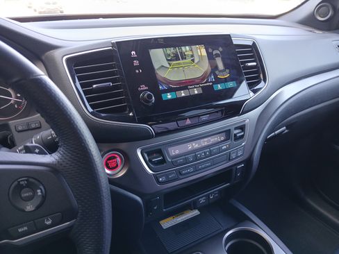 Used 2023 Honda Passport EX-L image 12