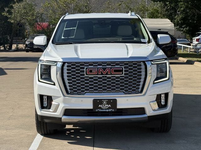 Used 2022 GMC Yukon XL Denali AWD/4WD image 7