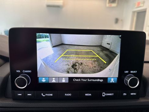 Used 2024 Honda CR-V EX image 23