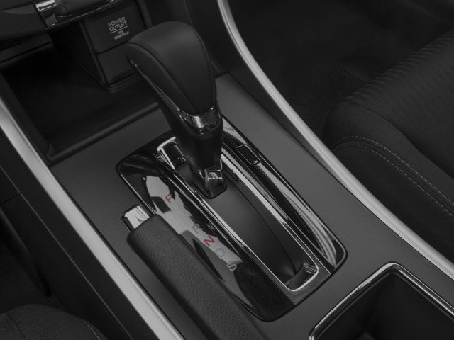 Used 2015 Honda Accord Sport image 8