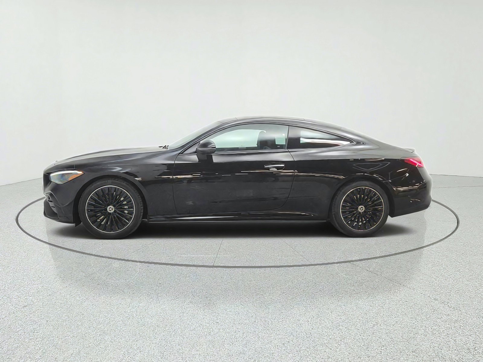 New 2027 Mercedes-Benz CLE 450 4MATIC Coupe image 8