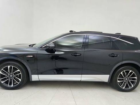 Used 2024 Acura ZDX A-Spec image 3