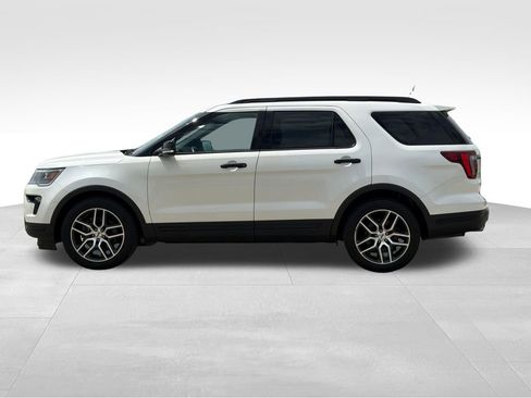 Used 2018 Ford Explorer Sport w/ Equipment Group 401A AWD/4WD image 24