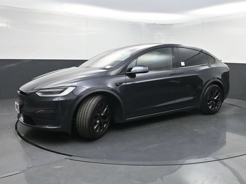 Used 2024 Tesla Model X AWD/4WD image 22