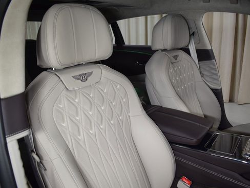 New 2026 Bentley Flying Spur Plug-In Hybrid AWD/4WD image 24