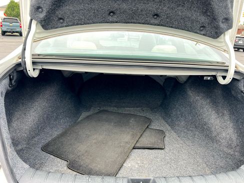 Used 2014 Honda Accord EX-L image 10