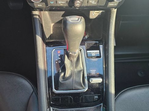 Used 2024 Jeep Compass Latitude AWD/4WD image 30